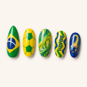 24-Piece Soccer Fan Press-On Nail Set Product Main Packshot 1