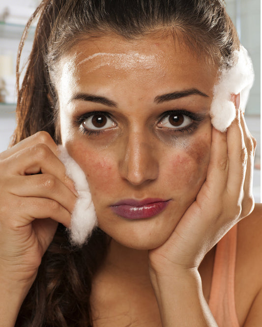 Camellia Cleansing Oil 120ml skincare product photo 3