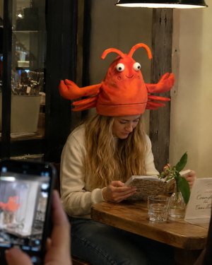 Lobster Novelty Hat - ChatGPT Image 2026年5月20日 17_01_11 (6)