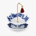 Blue and white ceramic flower tea strainer set